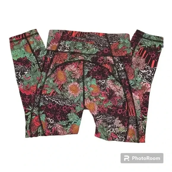 Lululemon Woodland Floral leggings - Picture 3 of 4